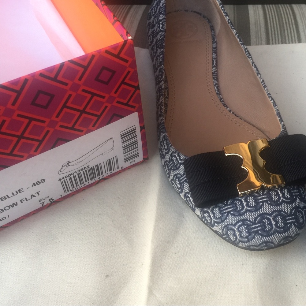 $SOLD$ Tory Burch Gemini Link Printed Bow Flat - Picture 8 of 8
